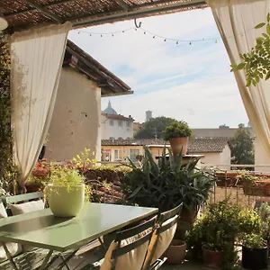  Appartamento Attico Con Terrazza Su Italia